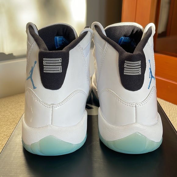 2014 Jordan 11, Retro, legend Blues - GS - Picture 4 of 6